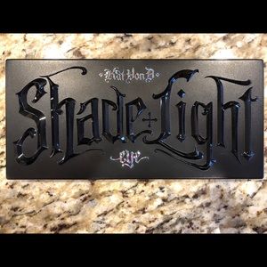 Kat Von D Shade & Light Shimmer Palette